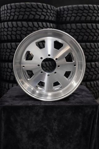 Pariah Fab 19.5” Highline SS – E450 / RV Platform